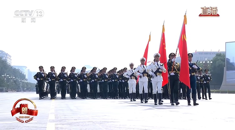 滄州智博組織全體員工觀(guān)看九三閱兵直播，凝聚愛(ài)國(guó)情懷砥礪奮進(jìn)力量